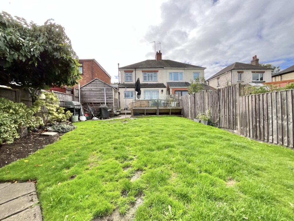 Leek Road, Cheadle, ST10