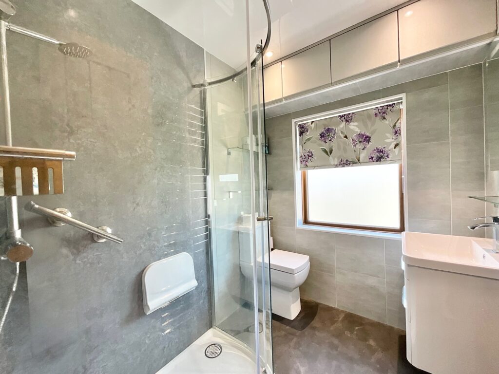 Leek Road, Cheadle, ST10