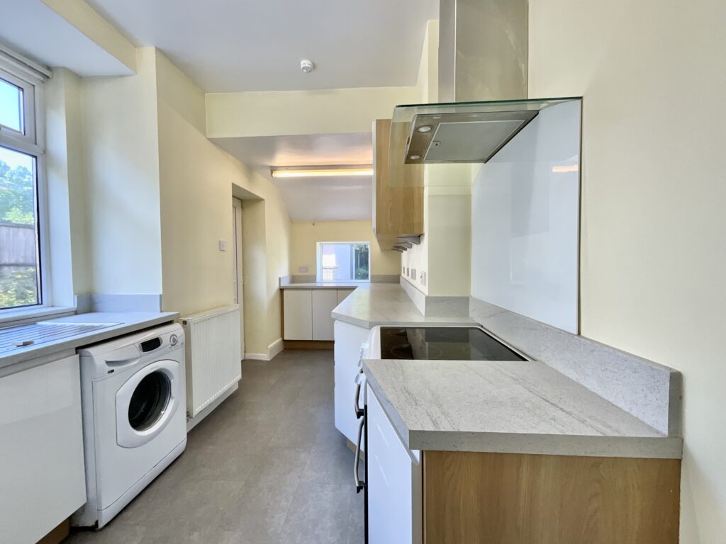 Greenacres Avenue, Blythe Bridge, ST11