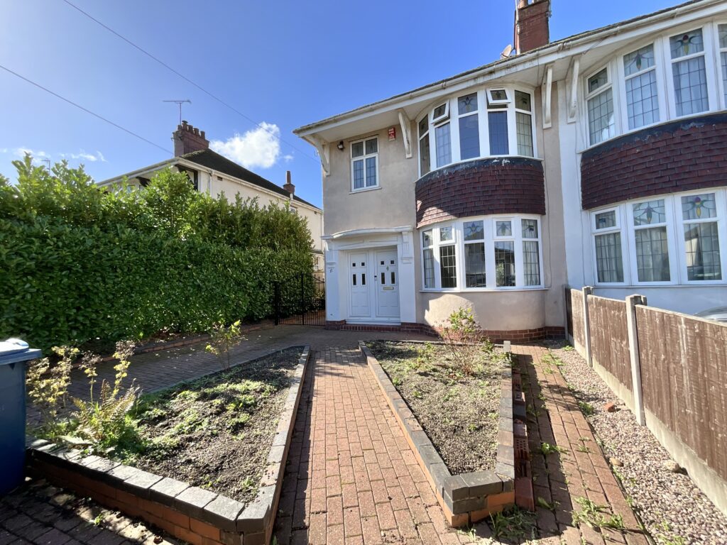 Greenacres Avenue, Blythe Bridge, ST11