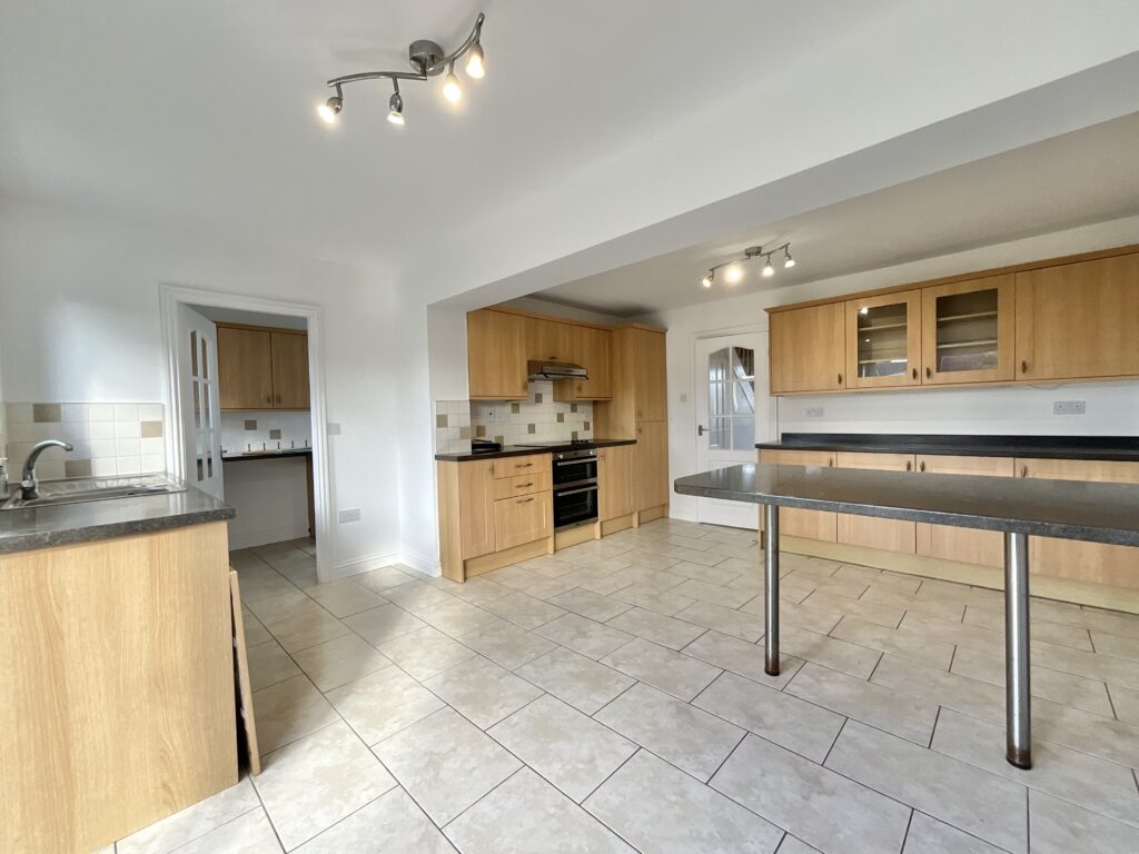 Kempton Grove, Cheadle, ST10