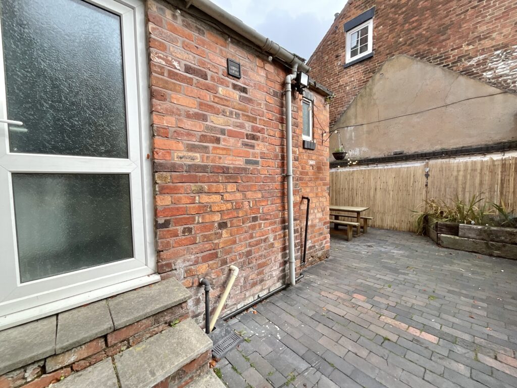 High Street, Cheadle, ST10