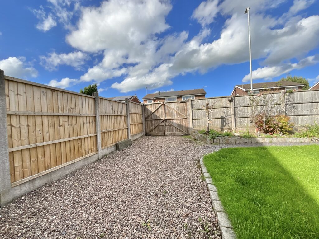 Kempton Grove, Cheadle, ST10