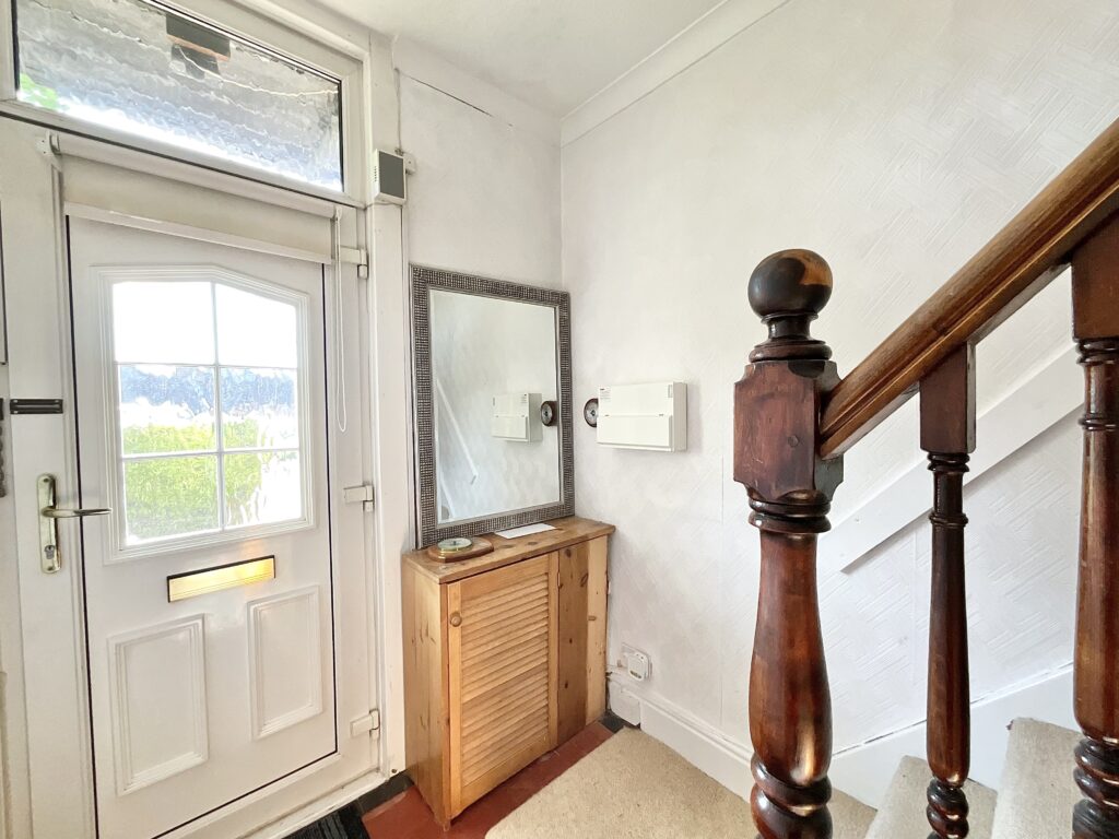 The Avenue, Cheadle, ST10