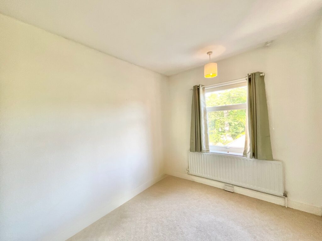 The Avenue, Cheadle, ST10