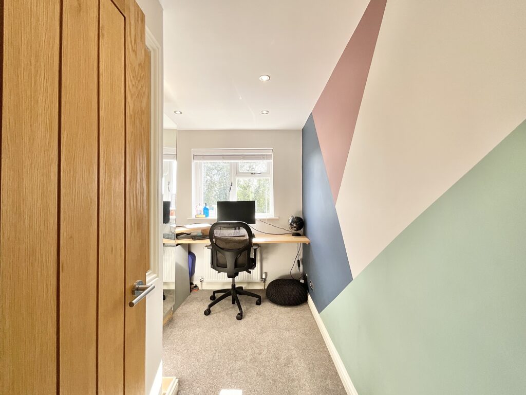 Pensford Grove, Stoke-On-Trent, ST1