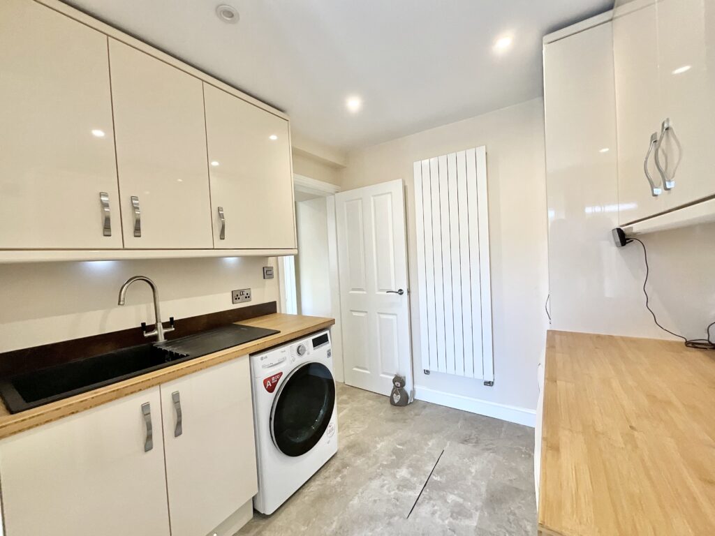 Aynsley Close, Cheadle, ST10