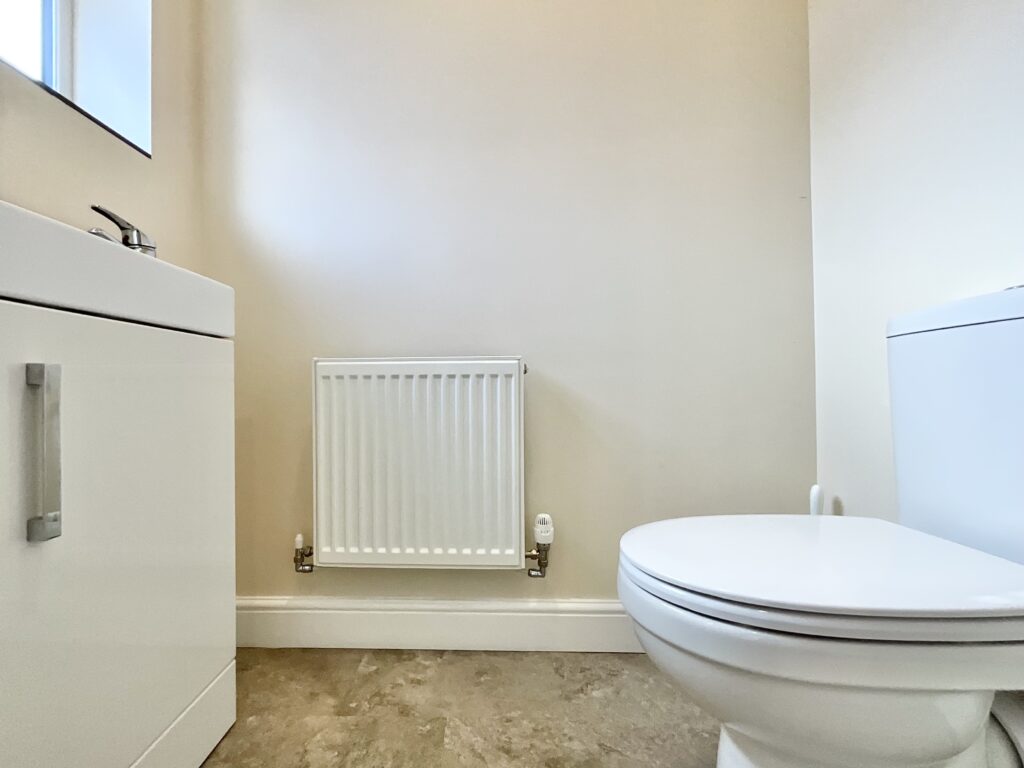 Aynsley Close, Cheadle, ST10
