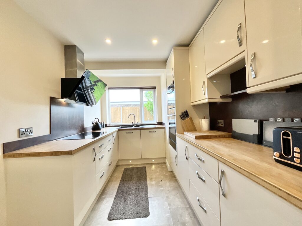 Aynsley Close, Cheadle, ST10