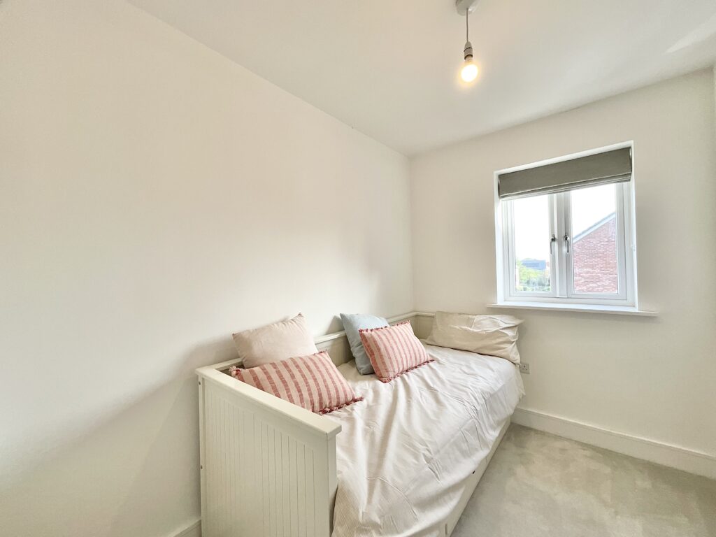 Pugin Road, Bramshall, ST14