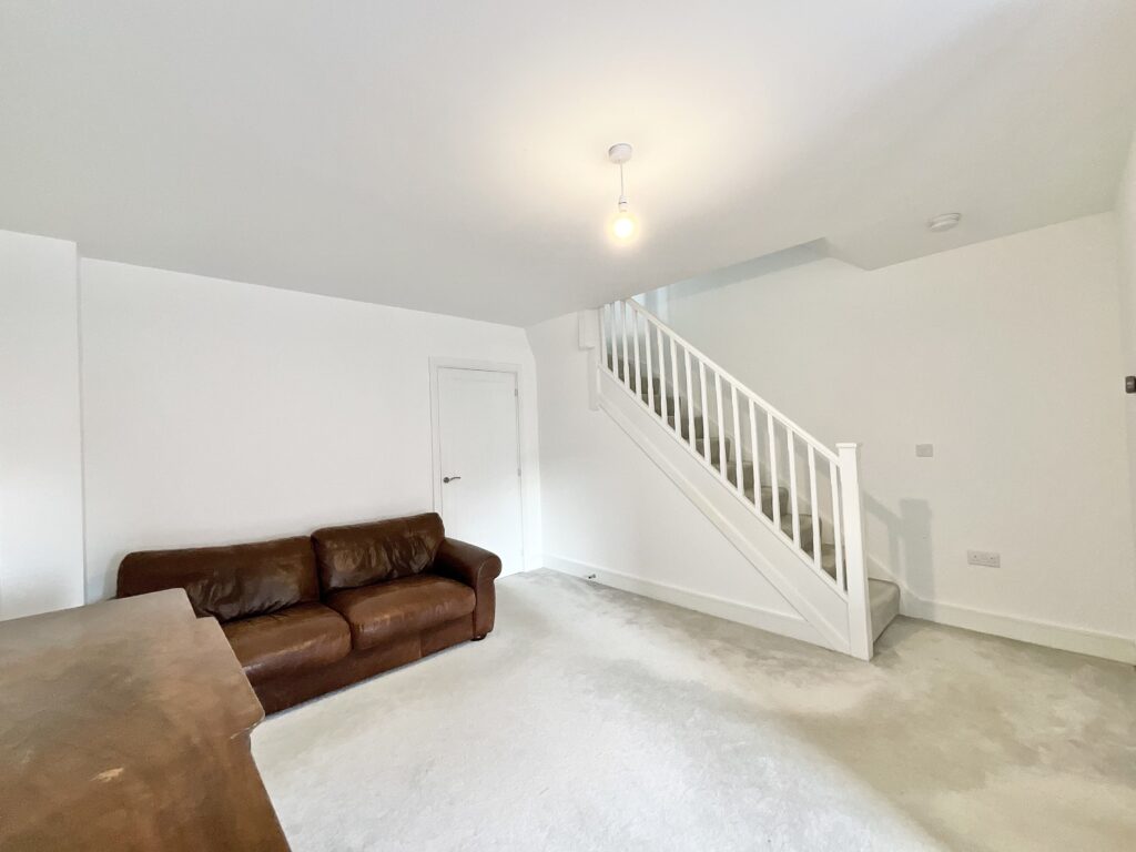 Pugin Road, Bramshall, ST14