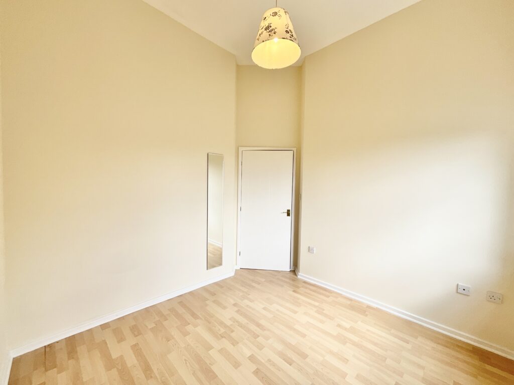 Millers Gate, Stone, ST15