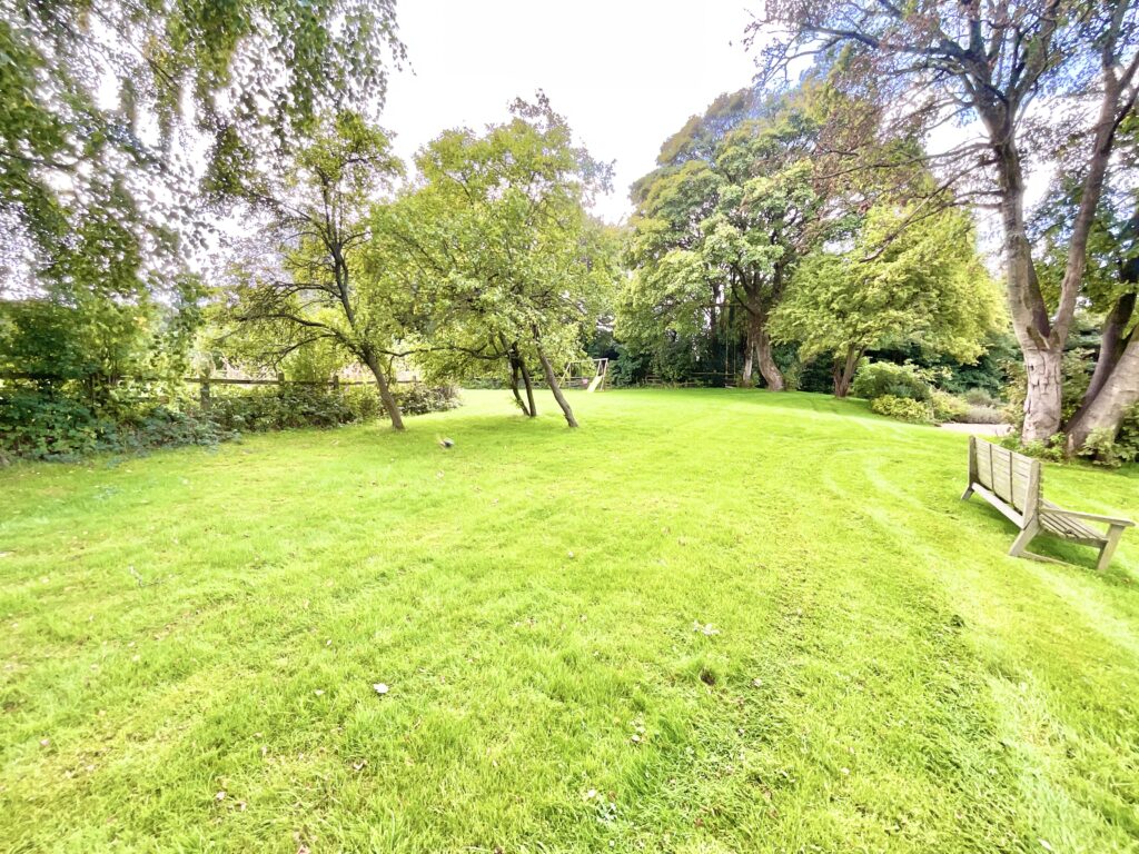 Church Bank, Keele, ST5