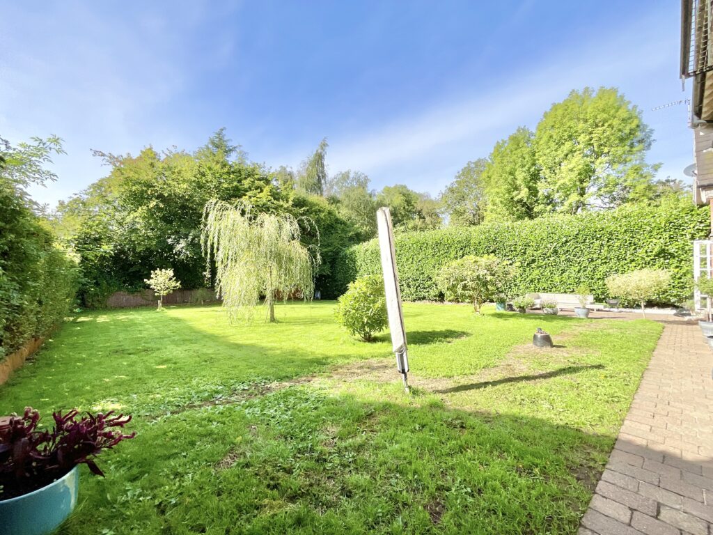 Maer Lane, Standon, ST21