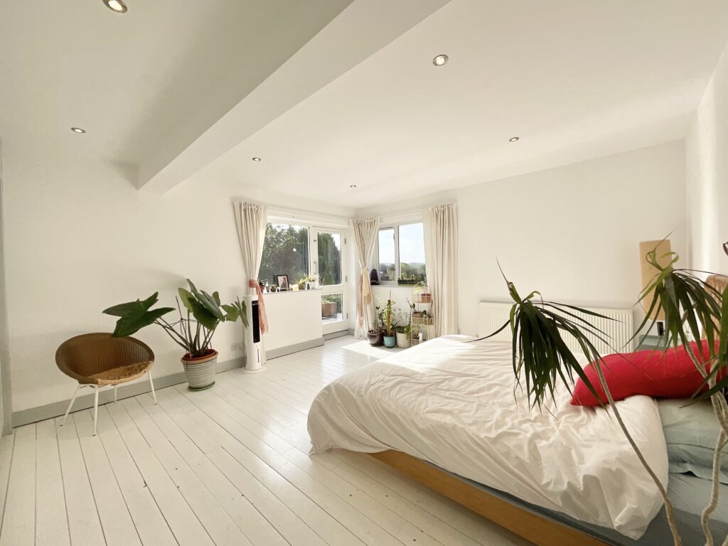Leys Drive, Newcastle, ST5
