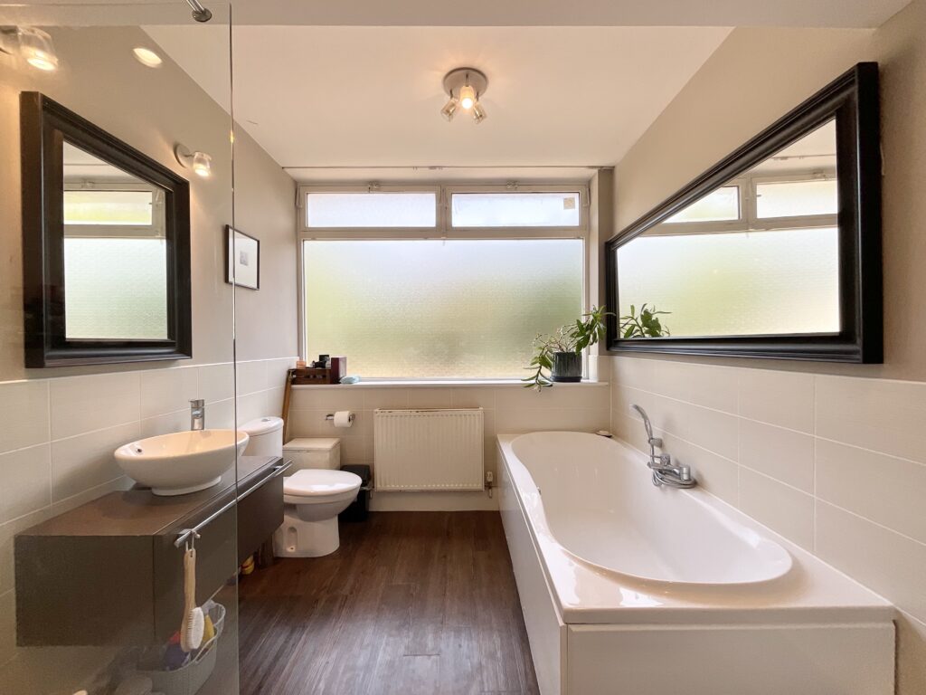 Leys Drive, Newcastle, ST5