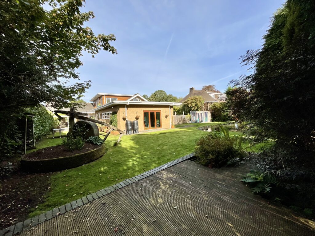 Leys Drive, Newcastle, ST5