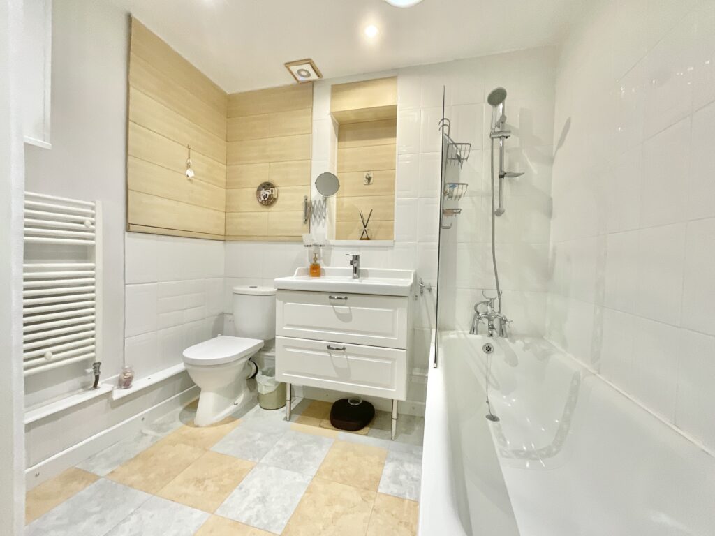 Derwent Drive, Loggerheads, TF9
