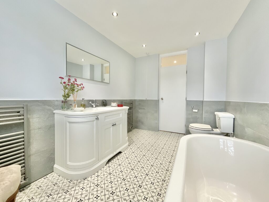 Bury Ring, Haughton, ST18