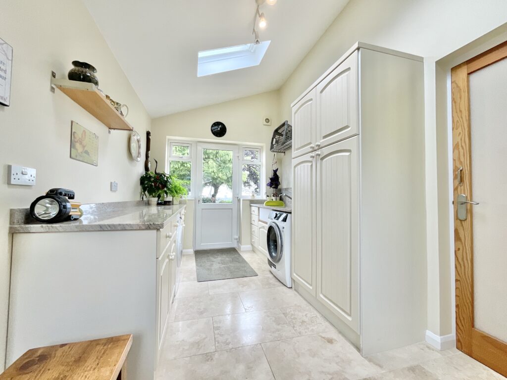 Bury Ring, Haughton, ST18