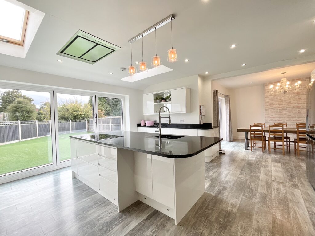 Queensville Avenue, Stafford, ST17