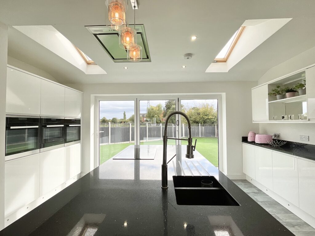 Queensville Avenue, Stafford, ST17