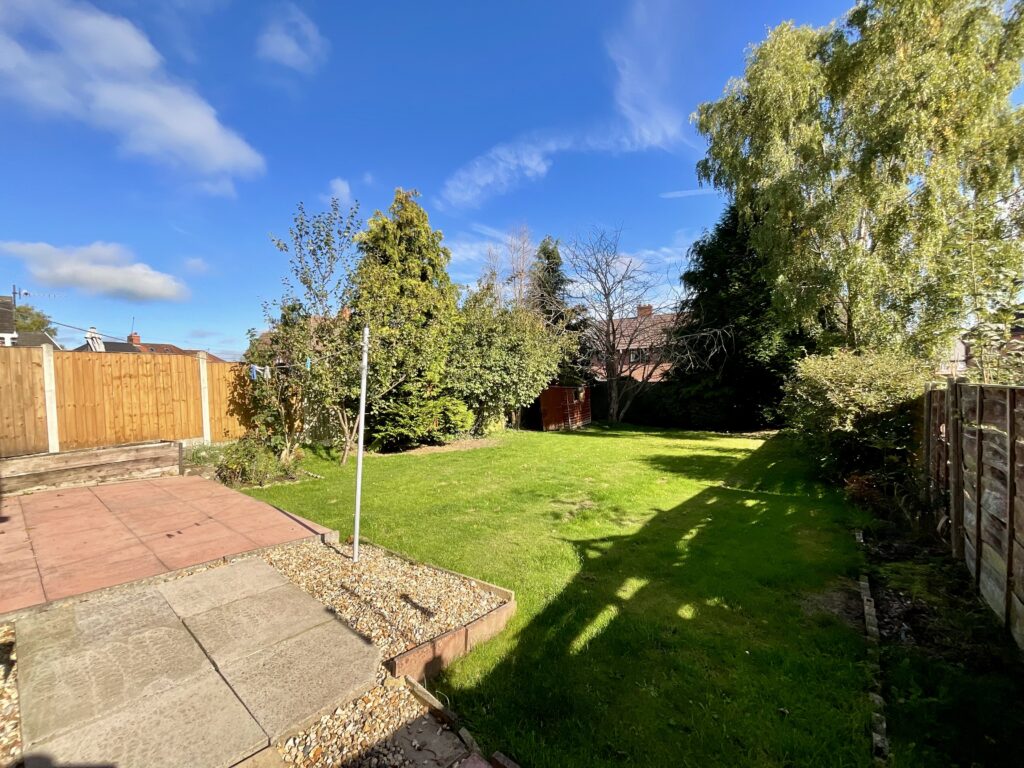 Greenfield Crescent, Cheadle, ST10