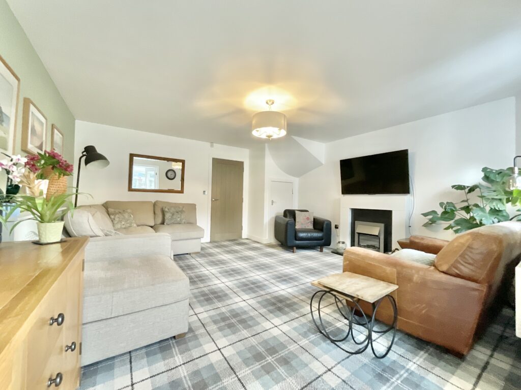 Spring Hollow, Eccleshall, ST21