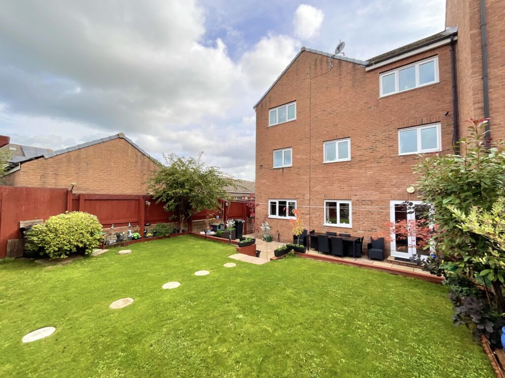 Gibson Close, Nantwich, CW5