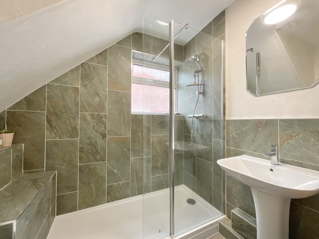 Greenfields Avenue, Shavington, CW2