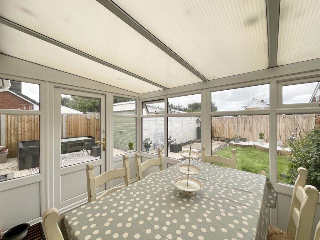 Greenfields Avenue, Shavington, CW2
