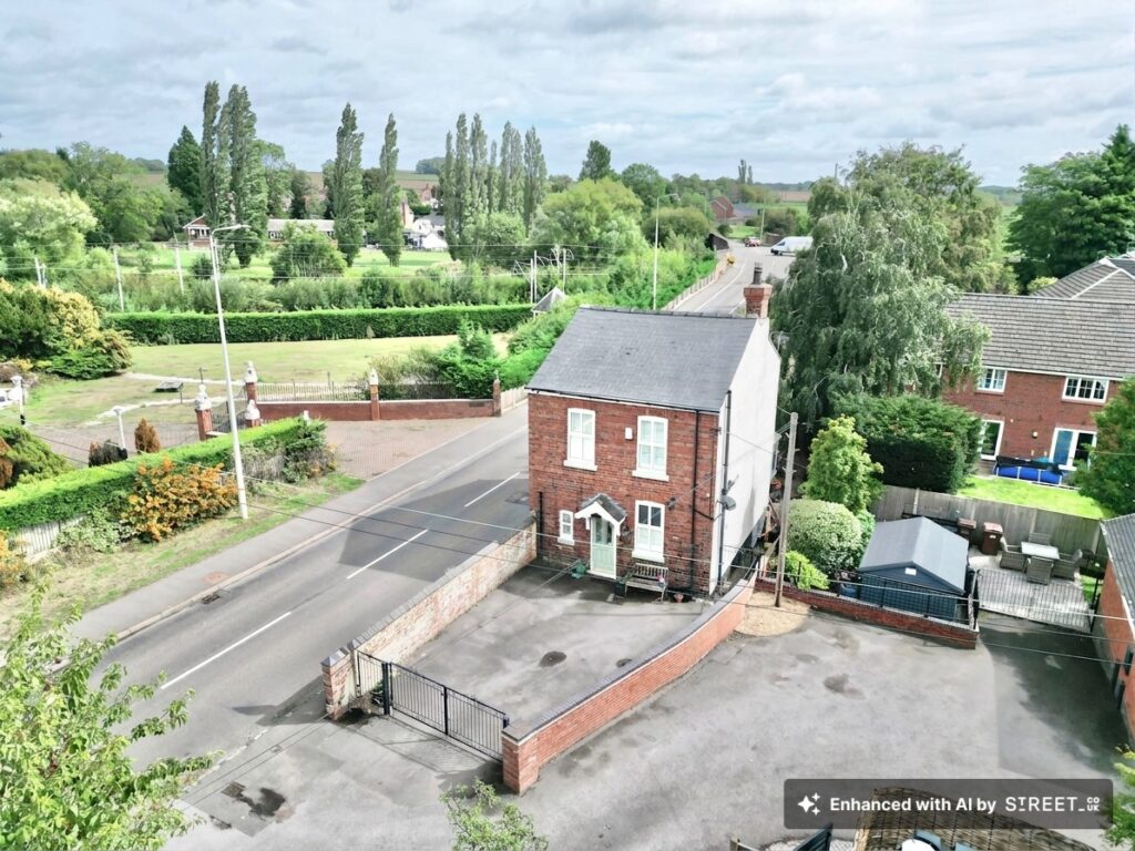 Eccleshall Road, Great Bridgeford, ST18