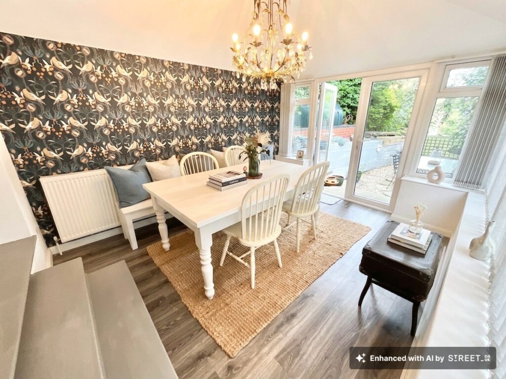 Eccleshall Road, Great Bridgeford, ST18