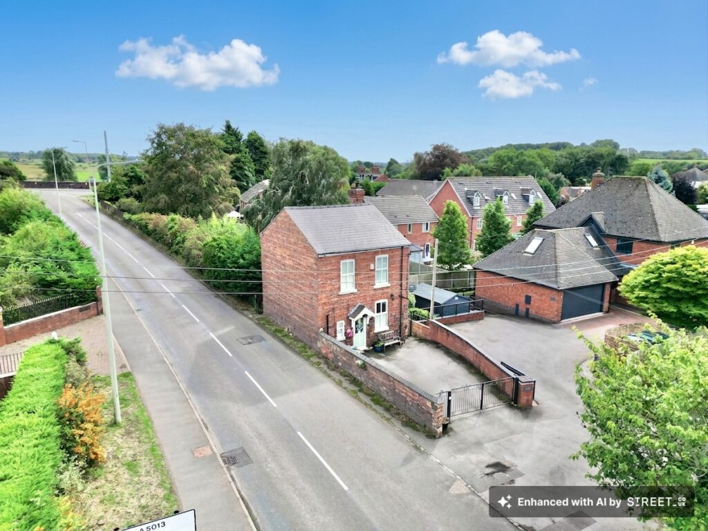 Eccleshall Road, Great Bridgeford, ST18