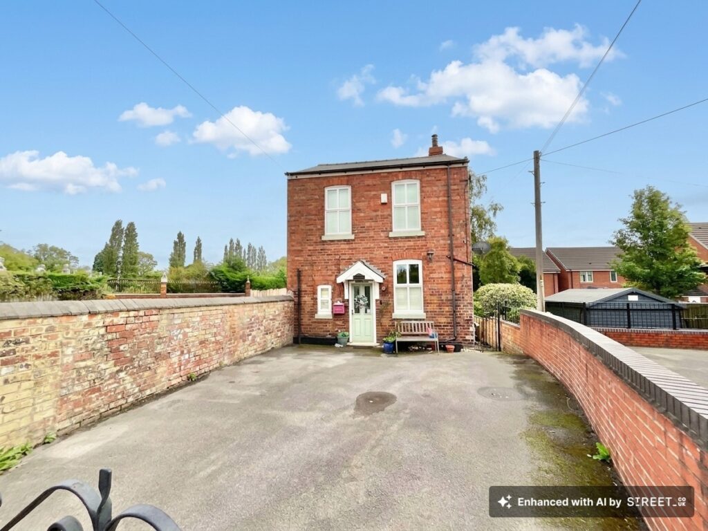 Eccleshall Road, Great Bridgeford, ST18