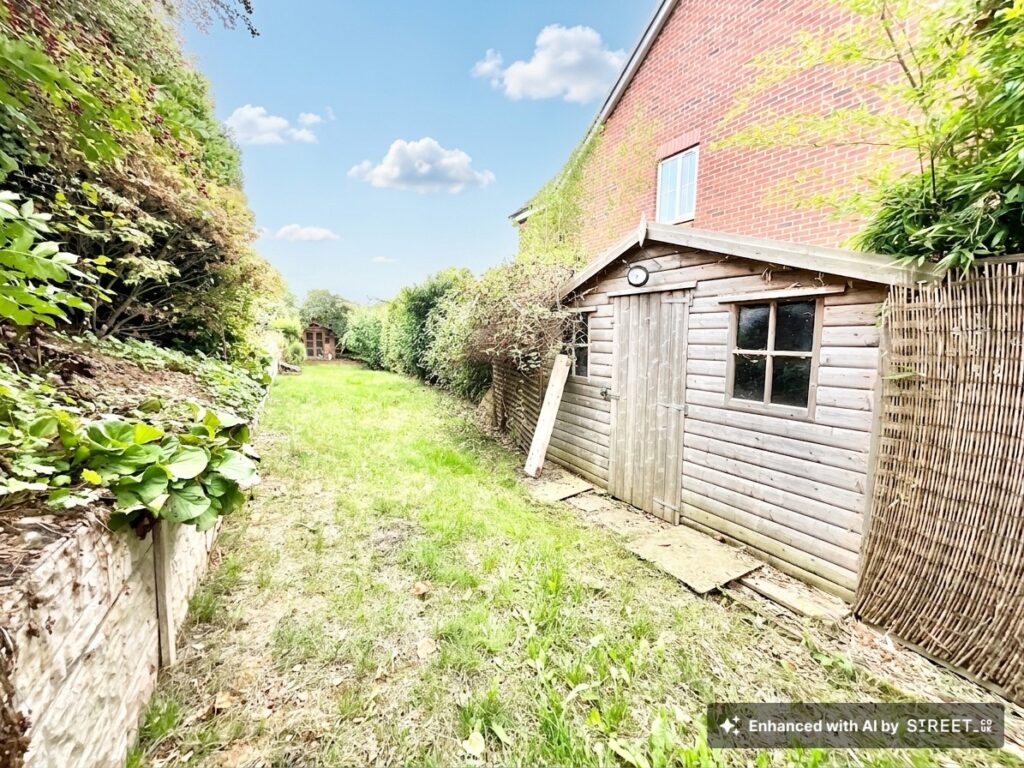 Eccleshall Road, Great Bridgeford, ST18