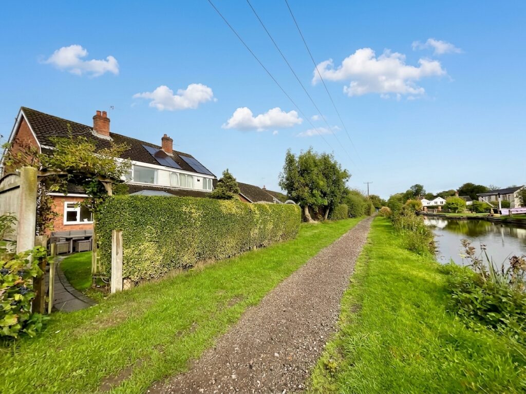 Meaford Road, Barlaston, ST12