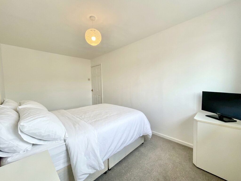 Redcar Road, Stoke-On-Trent, ST4