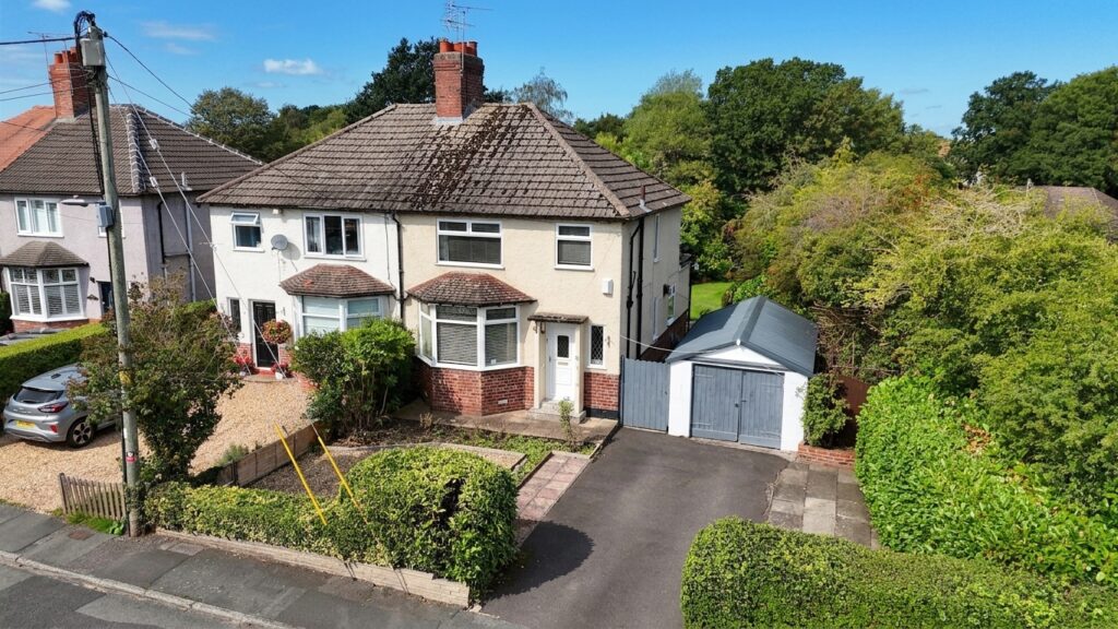 Nessina Grove, Wistaston, CW2