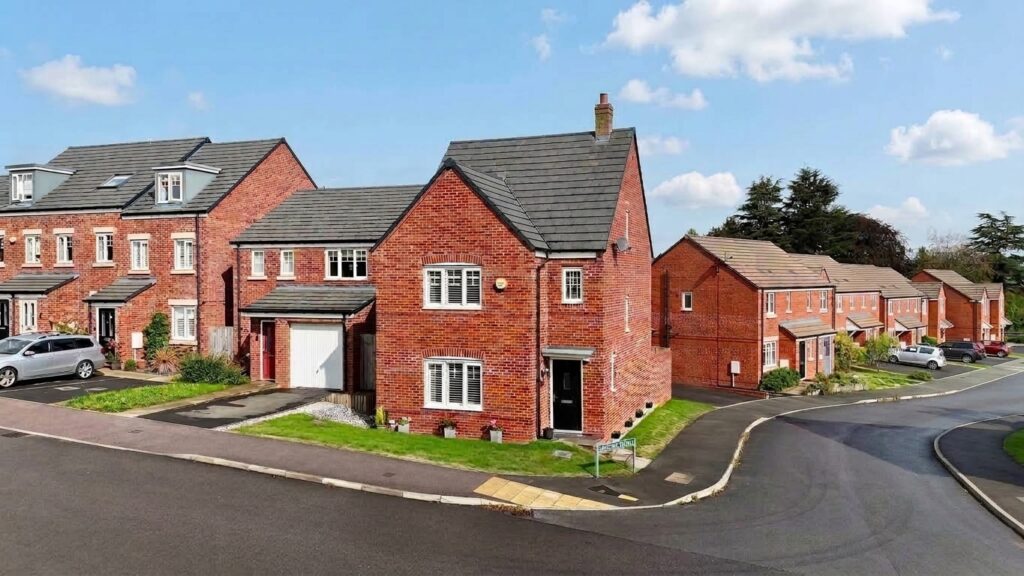 Harston Grove, Stone, ST15