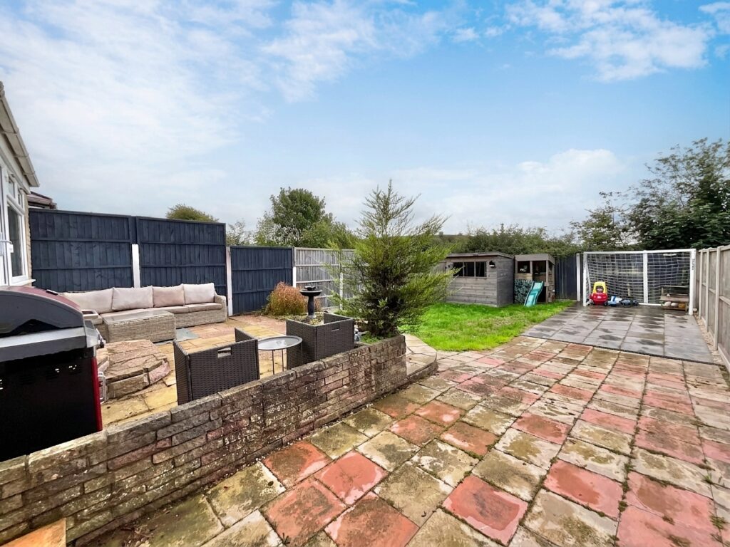 Tenford Lane, Tean, ST10