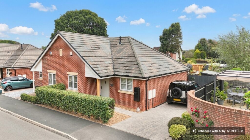 Roebuck Drive, Baldwins Gate, ST5