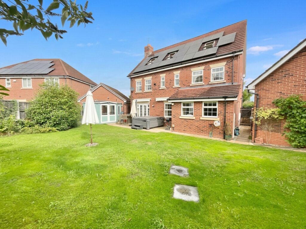 St. Augustines Drive, Weston, CW2