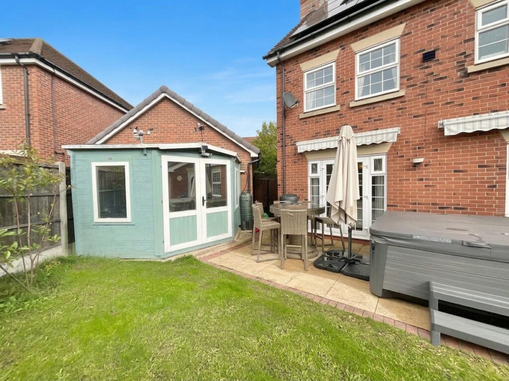 St. Augustines Drive, Weston, CW2