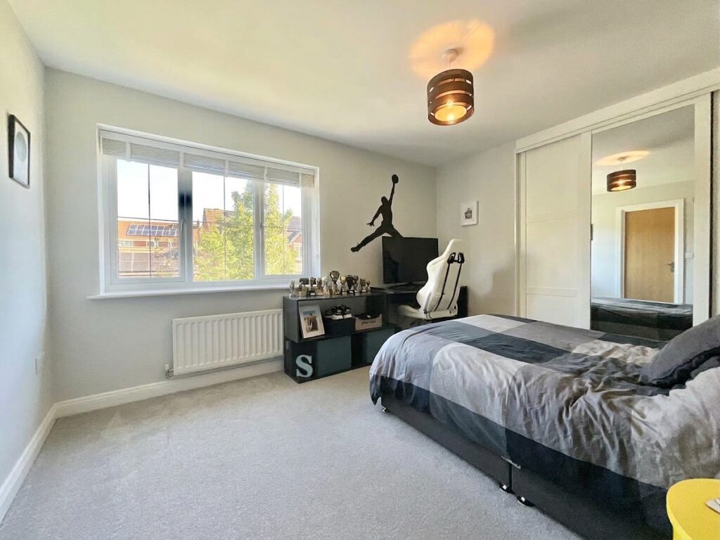 Meadowside, Stone, ST15