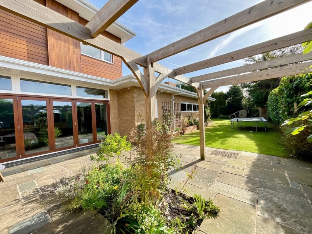 Leys Drive, Newcastle, ST5