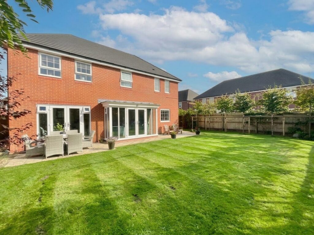 Gainsborough Drive, Henhull, CW5