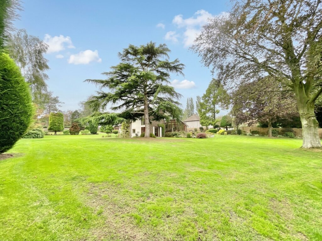 Bury Ring, Haughton, ST18