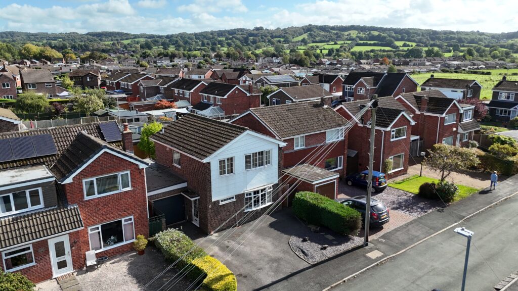 Aynsley Close, Cheadle, ST10