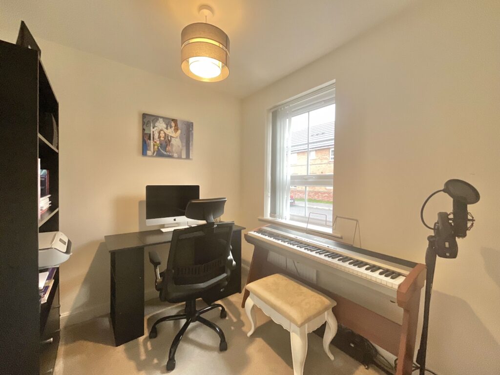Mottershead Way, Shavington, CW2